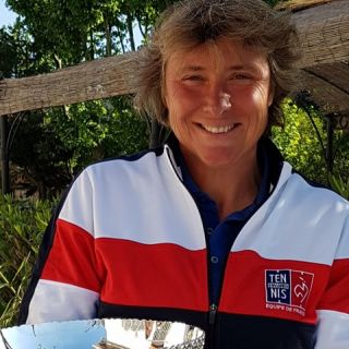 Caroline Dhenin